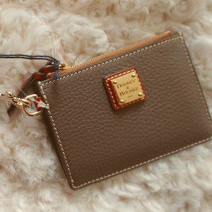 Dooney & Bourke card case with detachable wristlet - Elephant Color